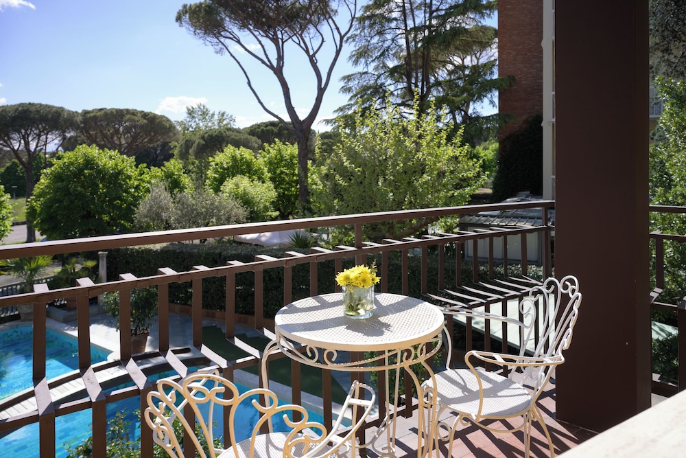 Grand Hotel Panoramic — Swimming pool in Montecatini Terme, Tuscany
