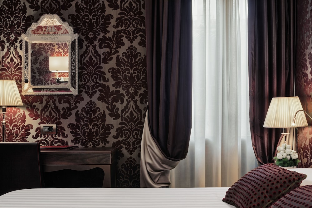 Hotel American Dinesen — Hotel rooms in Venice, Veneto