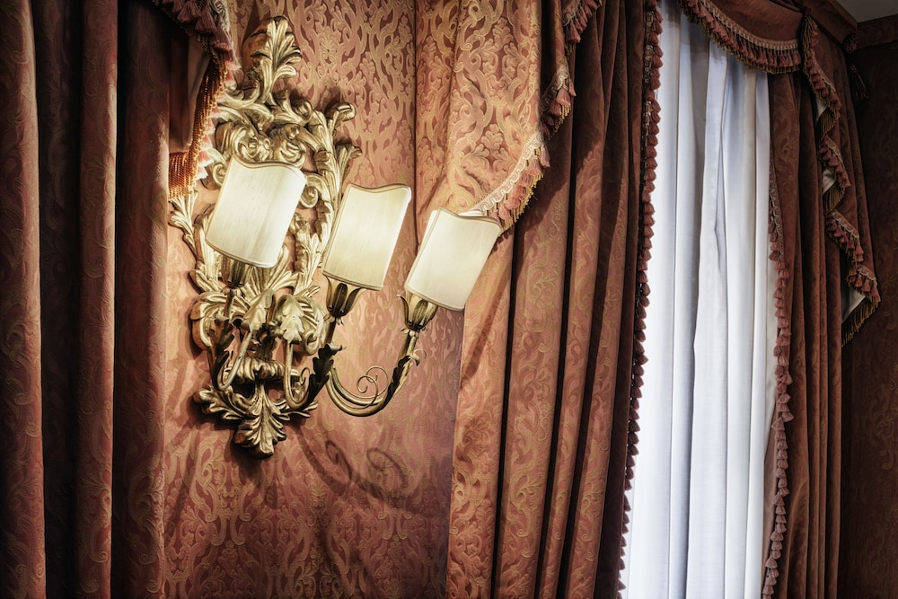 Hotel American Dinesen — Hotel rooms in Venice, Veneto