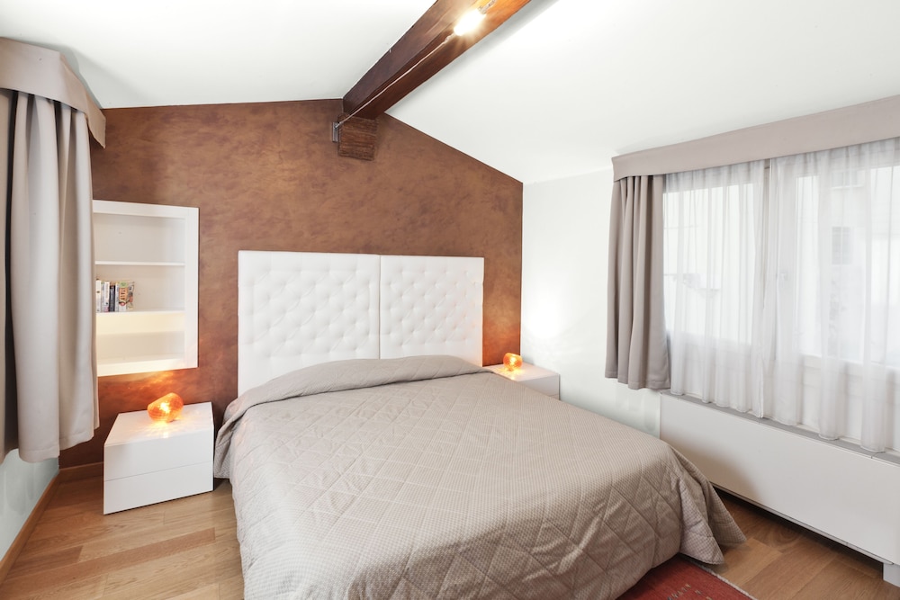 Hotel American Dinesen — Hotel rooms in Venice, Veneto