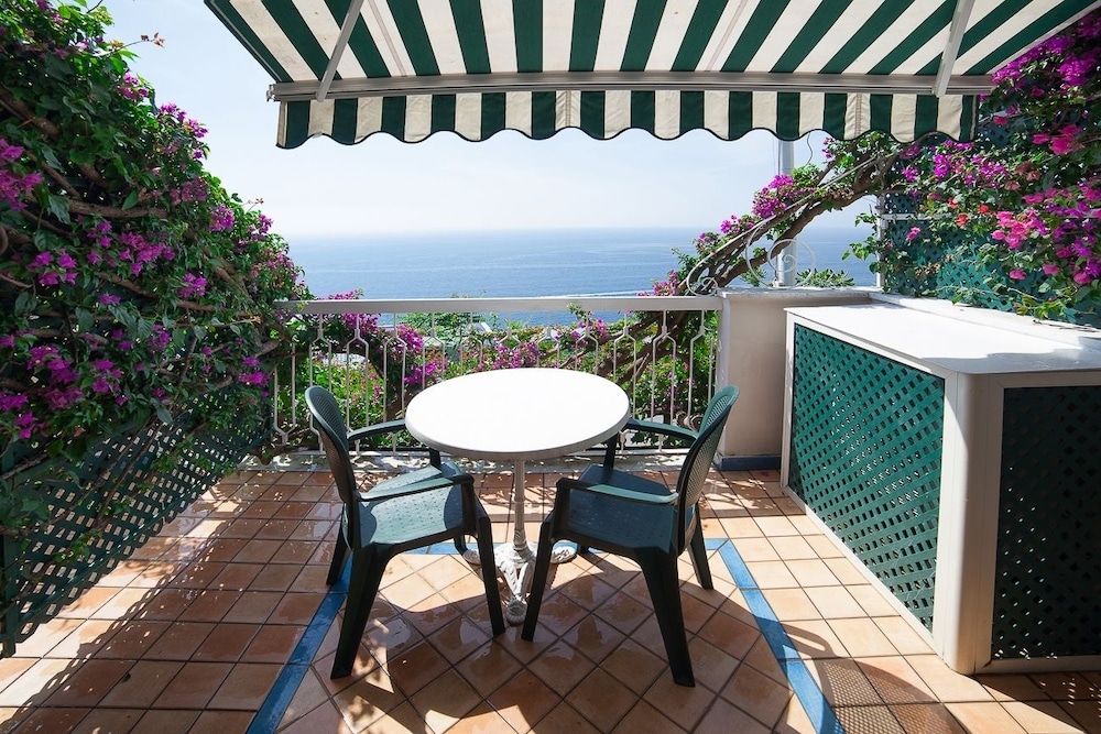 Hotel Bellevue Suite — Hotel rooms in Amalfi, Campania