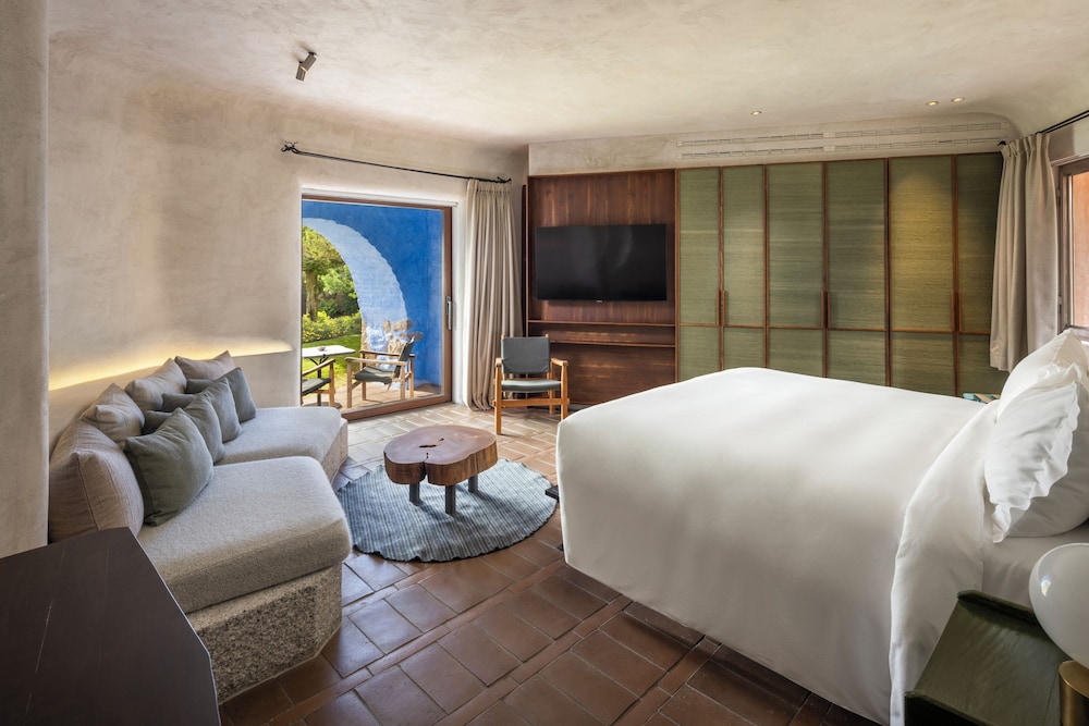 Cala di Volpe, a Luxury Collection Hotel, Costa Smeralda — Hotel rooms in Arzachena, Sardinia
