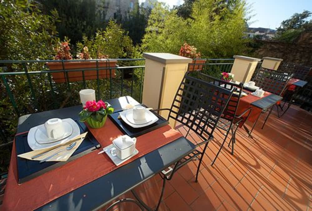 Hotel Caravaggio — Restaurant & bars in Florence, Tuscany