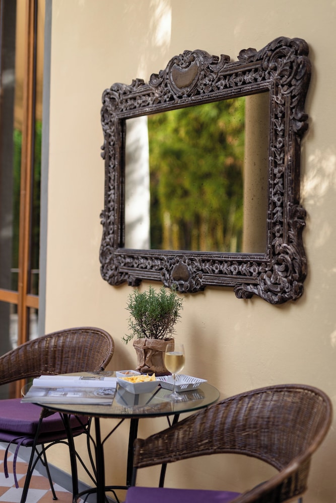 Hotel Caravaggio — Restaurant & bars in Florence, Tuscany
