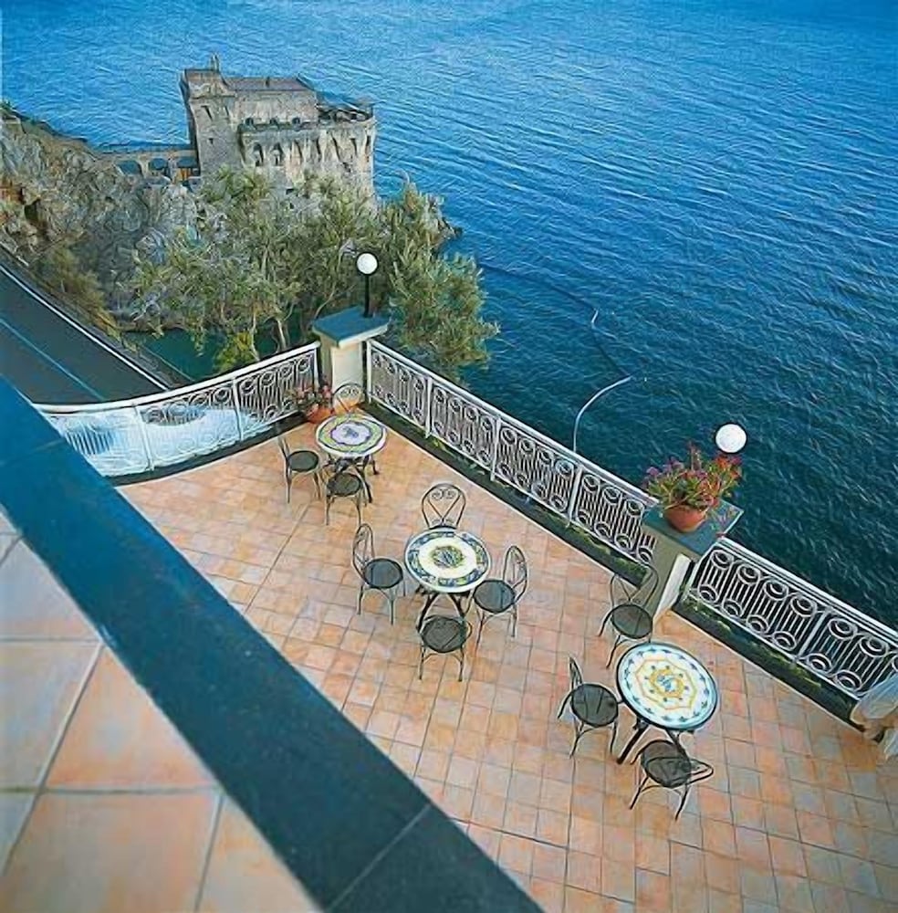 Hotel Club Due Torri — Attractions in the area in Maiori, Campania