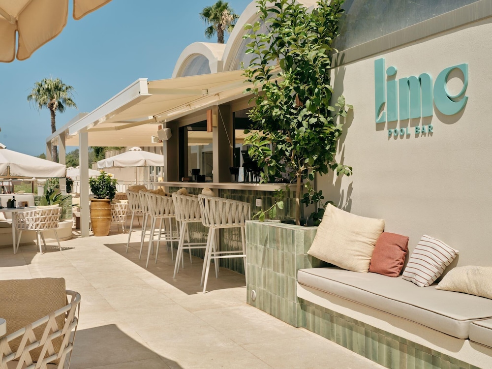 Mangia's Torre del Barone Resort and SPA — Restaurant & bars in Sciacca, Sicily