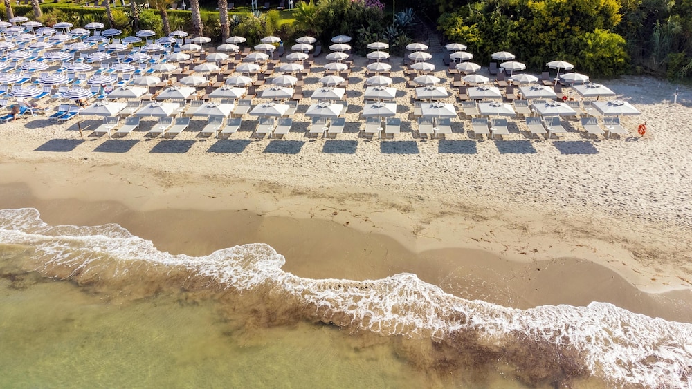 Mangia's Torre del Barone Resort and SPA — Beach in Sciacca, Sicily