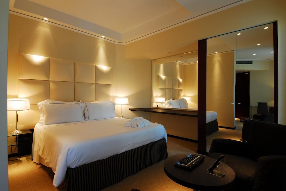 Hotel Cosmopolitan - zdjęcie 2