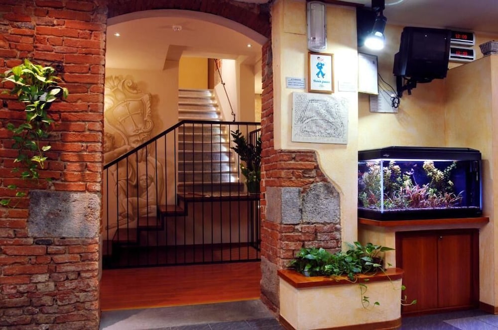 Hotel Di Stefano — Hotel building in Pisa, Tuscany