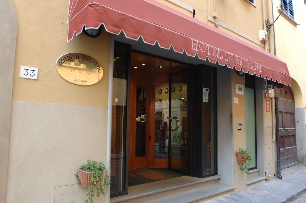 Hotel Di Stefano — Hotel building in Pisa, Tuscany