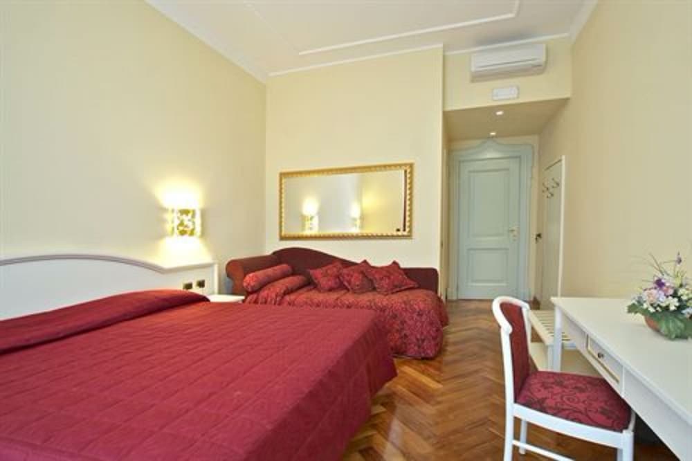 Hotel Excelsior Splendide — Hotel rooms in Bellagio, Lombardy