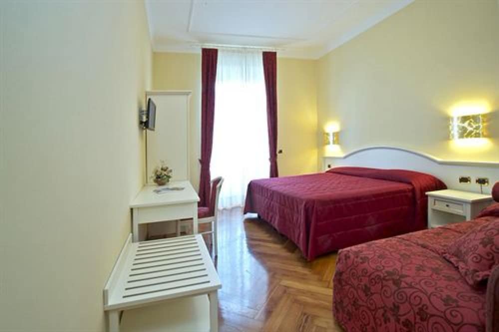 Hotel Excelsior Splendide — Hotel rooms in Bellagio, Lombardy