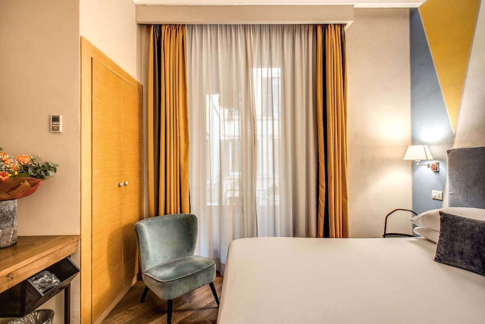 Boutique Hotel Galatea — Hotel rooms in Rome, Lazio