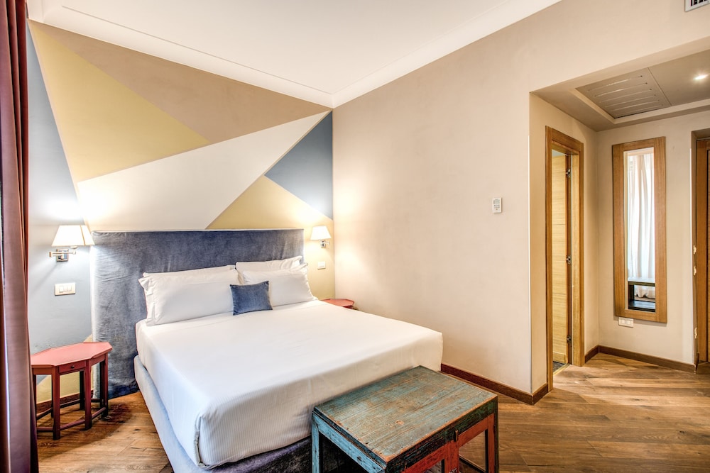 Boutique Hotel Galatea — Hotel rooms in Rome, Lazio