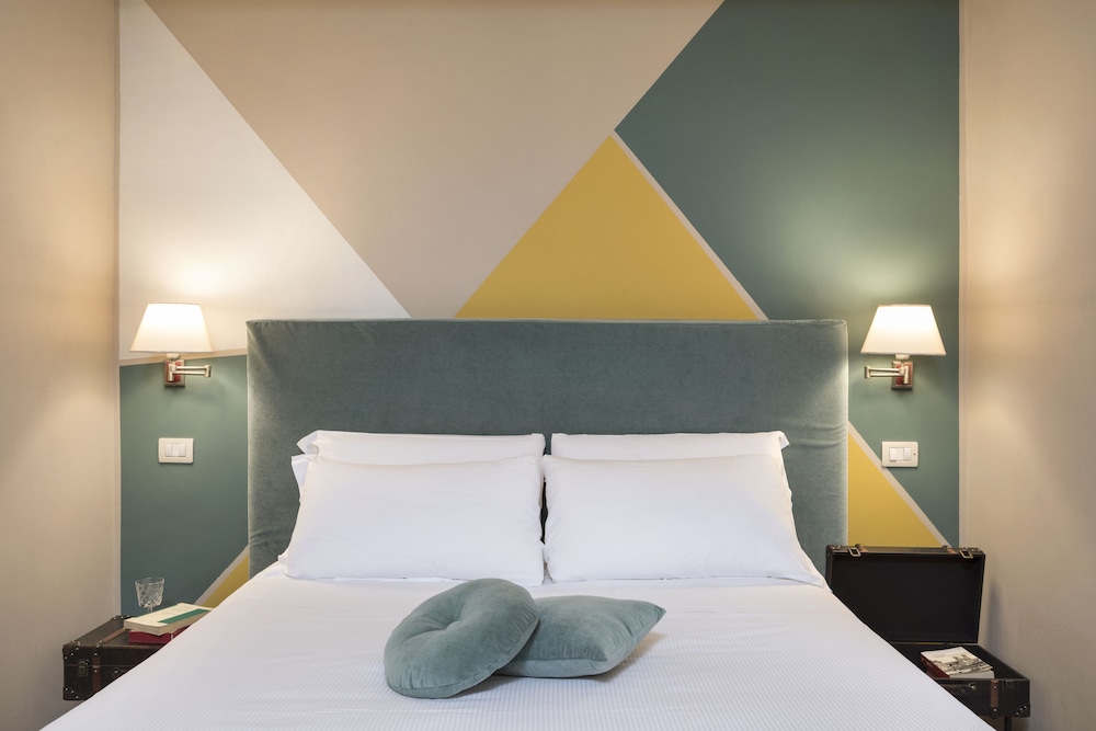Boutique Hotel Galatea — Hotel rooms in Rome, Lazio