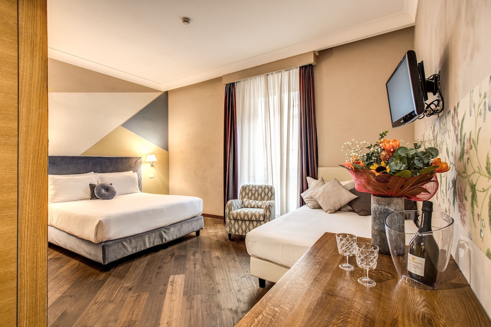 Boutique Hotel Galatea — Hotel rooms in Rome, Lazio
