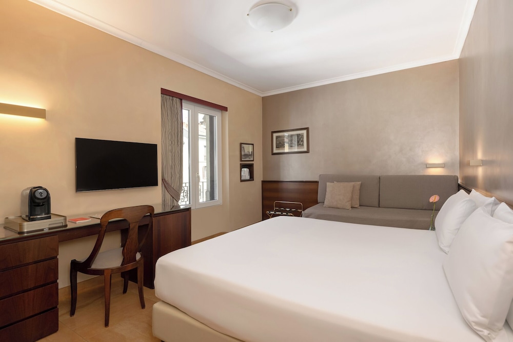 UNA Hotels Galles Milano — Hotel rooms in Milan, Lombardy
