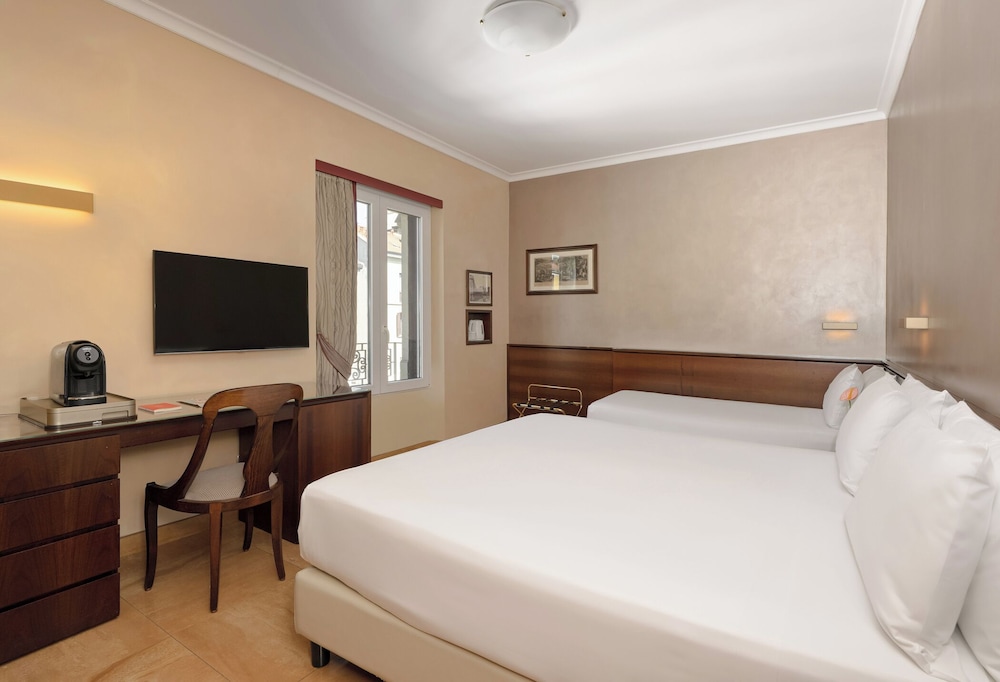 UNA Hotels Galles Milano — Hotel rooms in Milan, Lombardy
