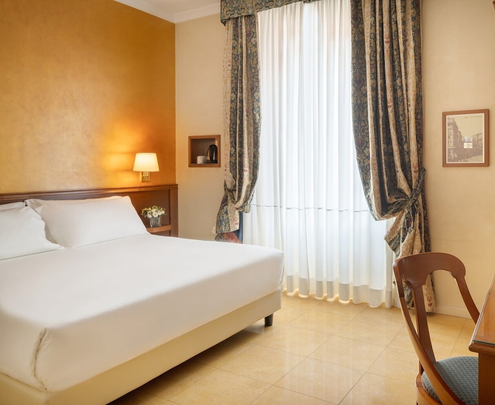 UNA Hotels Galles Milano — Hotel rooms in Milan, Lombardy