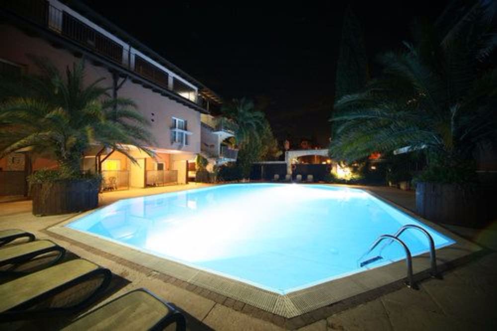 Hotel La Paul — Swimming pool in Sirmione, Lombardy