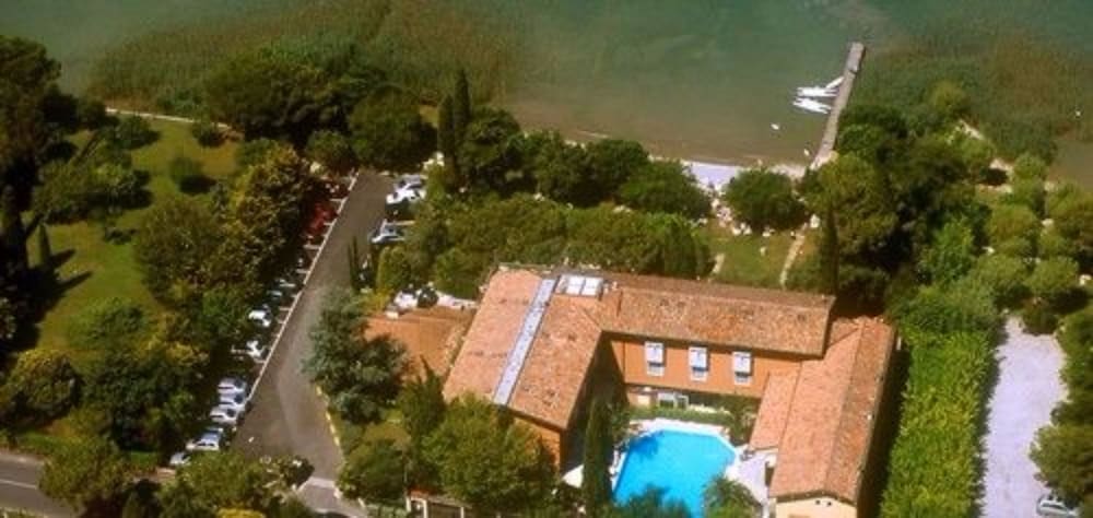 Hotel La Paul — Main photo in Sirmione, Lombardy