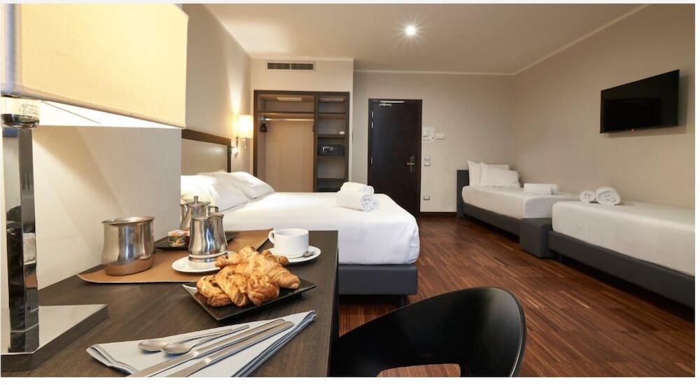 Hotel Leonardo Da Vinci - zdjęcie 2