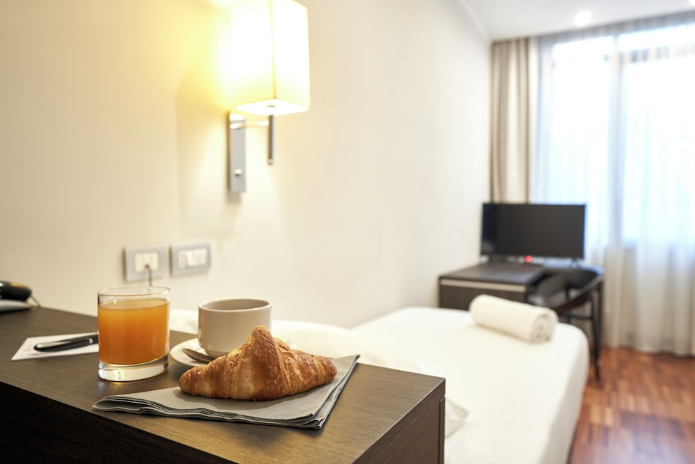 Hotel Leonardo Da Vinci - zdjęcie 4