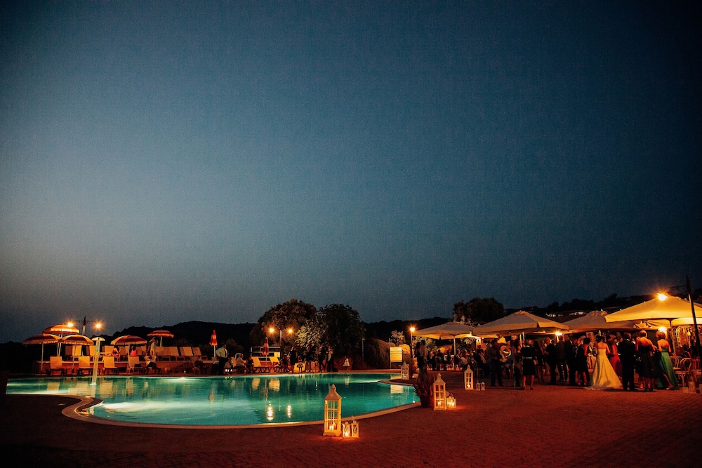 Hotel Lido degli Spagnoli — Swimming pool in Portoscuso, Sardinia