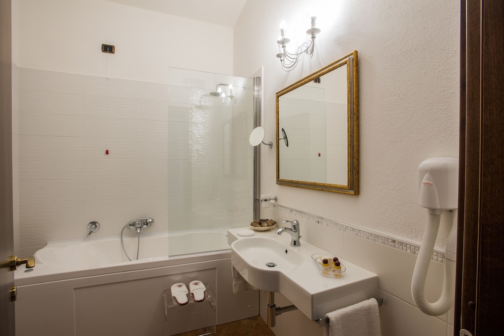 Hotel Lido degli Spagnoli — Hotel rooms in Portoscuso, Sardinia