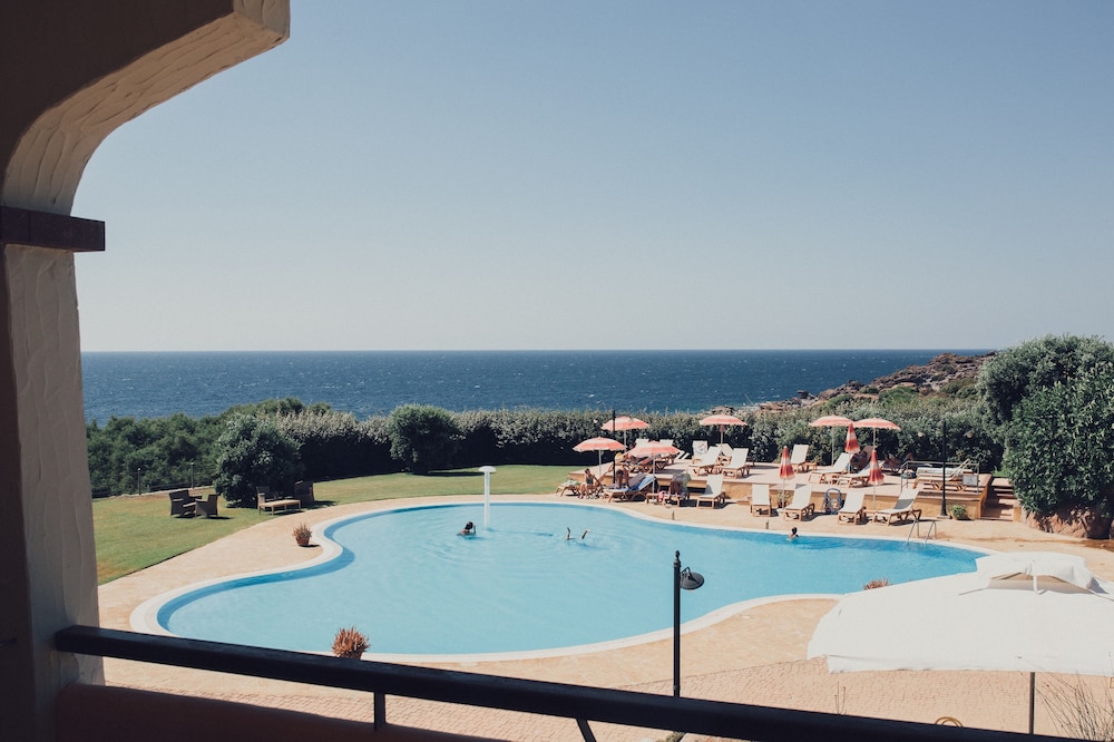 Hotel Lido degli Spagnoli — Swimming pool in Portoscuso, Sardinia