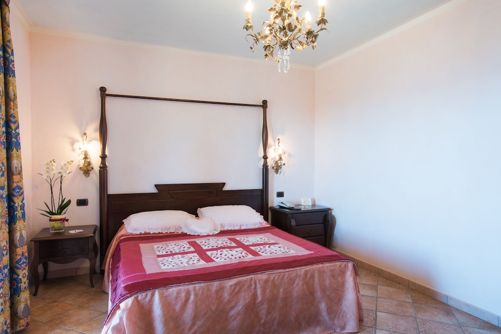 Hotel Lido degli Spagnoli — Hotel rooms in Portoscuso, Sardinia