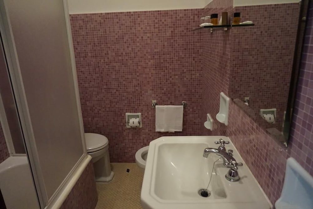 Hotel Mediterranee — Hotel rooms in Taormina, Sicily