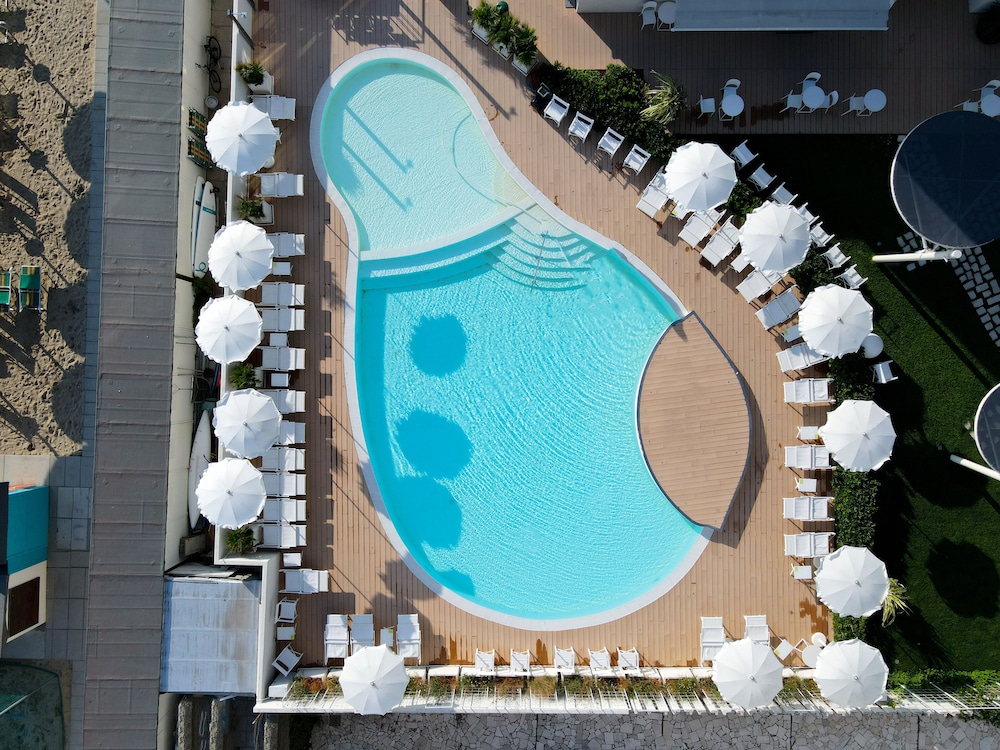 Nautilus Family Hotel - zdjęcie 4