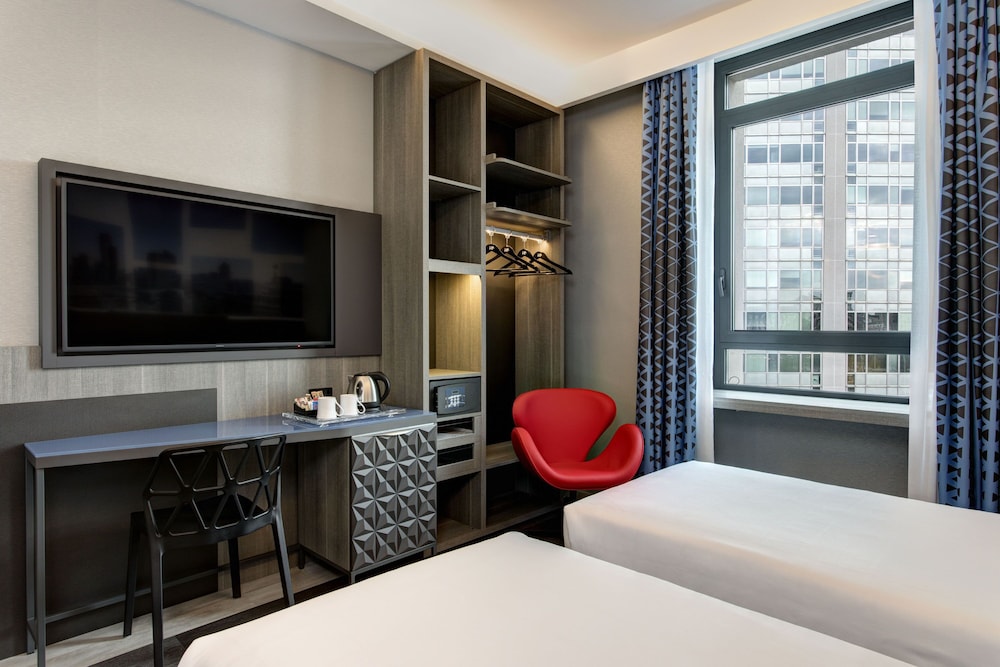 iQ Hotel Milano — Hotel rooms in Milan, Lombardy
