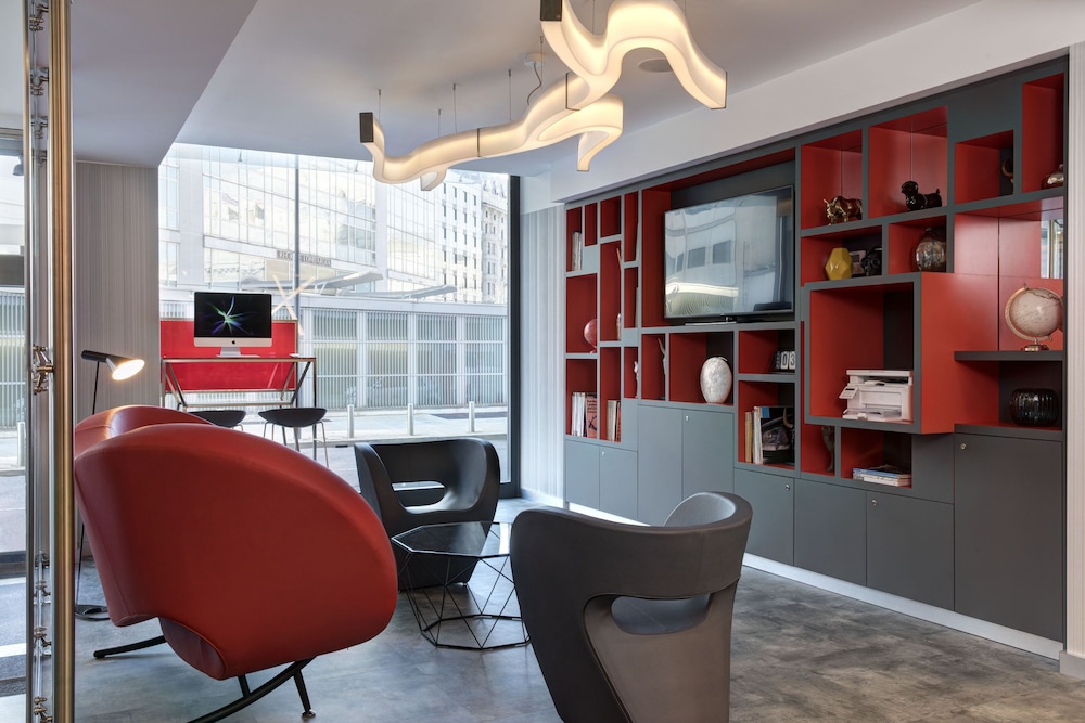 iQ Hotel Milano — Hotel building in Milan, Lombardy