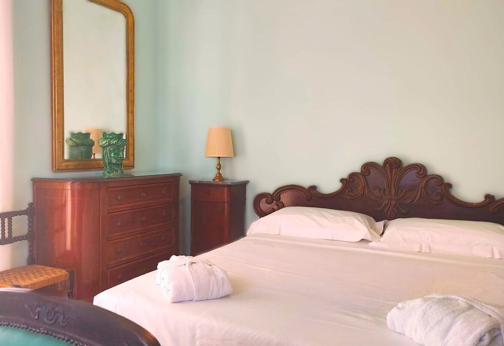 Hotel Palladio — Hotel rooms in Giardini Naxos, Sicily