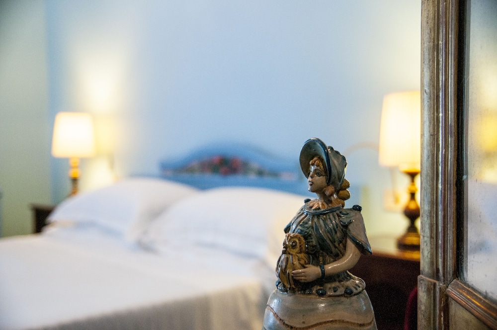 Hotel Palladio — Hotel rooms in Giardini Naxos, Sicily