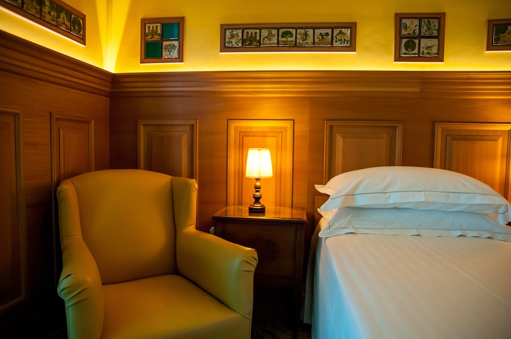 Hotel Palladio — Hotel rooms in Giardini Naxos, Sicily