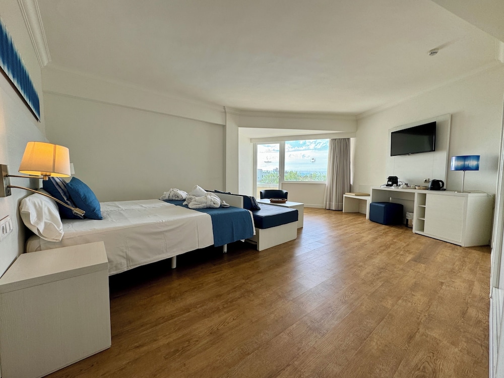 Cabot Pollensa Park Spa - Family Resort — Hotel rooms in Puerto Pollensa, Balearic Islands