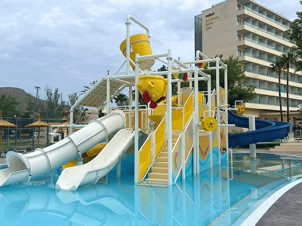 Cabot Pollensa Park Spa - Family Resort — Swimming pool in Puerto Pollensa, Balearic Islands