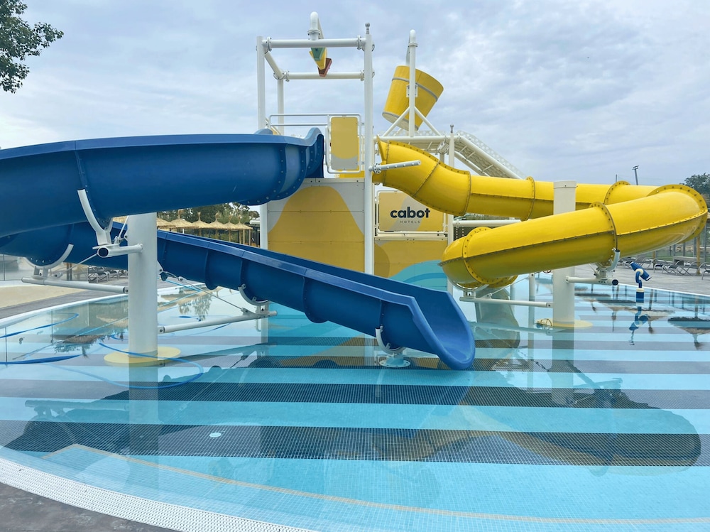 Cabot Pollensa Park Spa - Family Resort — Swimming pool in Puerto Pollensa, Balearic Islands