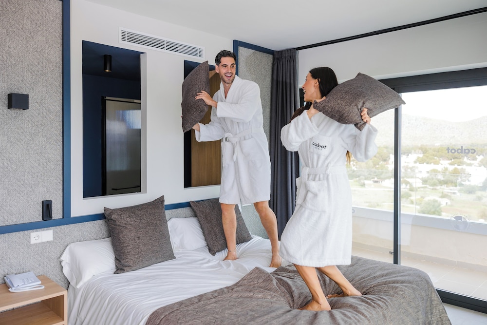 Cabot Pollensa Park Spa - Family Resort — Hotel rooms in Puerto Pollensa, Balearic Islands