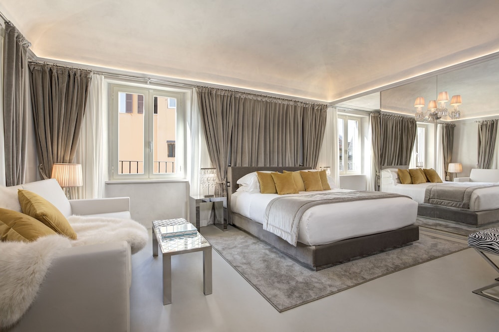 Palazzo Nainer — Hotel rooms in Rome, Lazio
