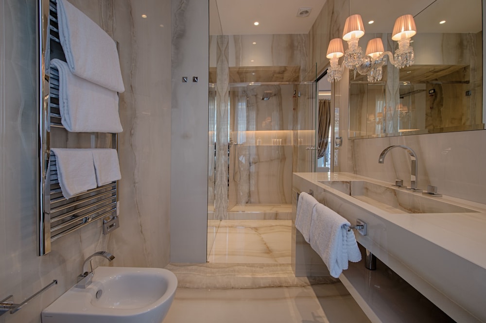Palazzo Nainer — Hotel rooms in Rome, Lazio
