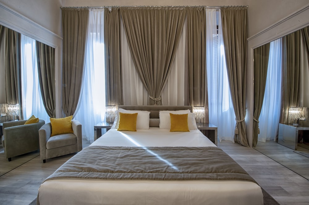 Palazzo Nainer — Hotel rooms in Rome, Lazio