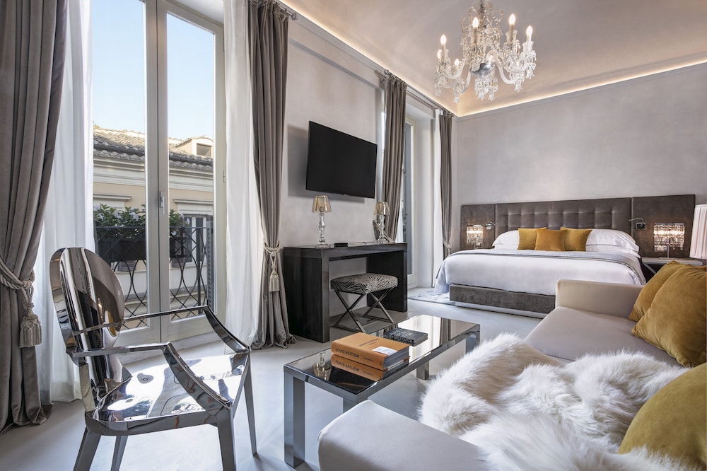 Palazzo Nainer — Hotel rooms in Rome, Lazio