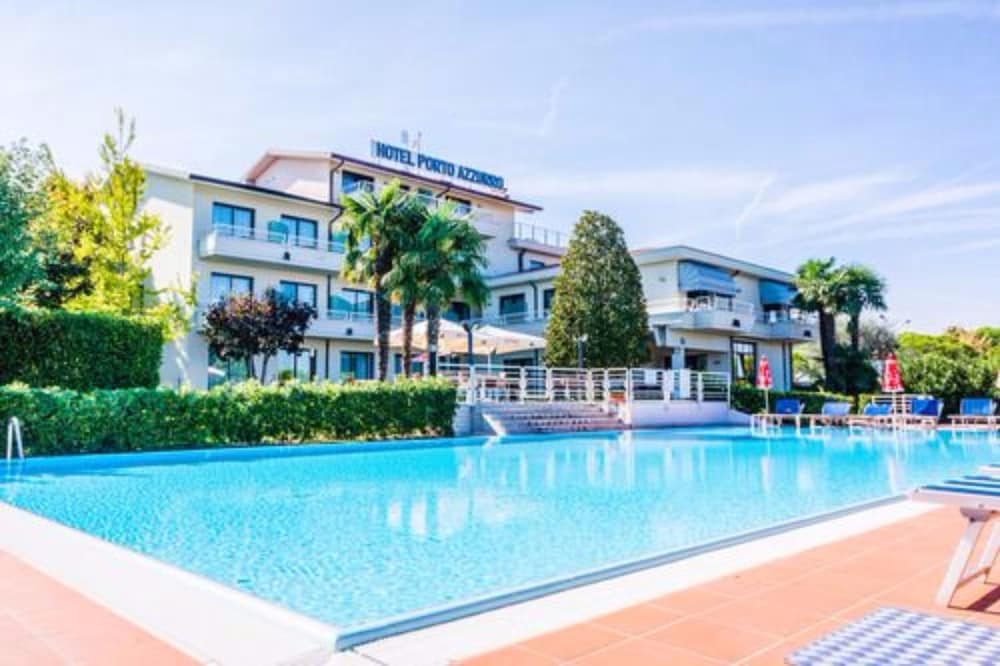 Hotel Porto Azzurro — Main photo in Sirmione, Lombardy