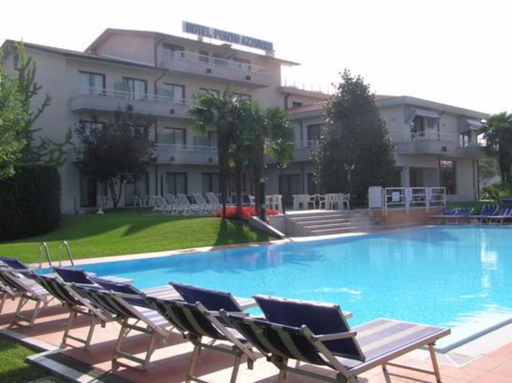 Hotel Porto Azzurro — Swimming pool in Sirmione, Lombardy
