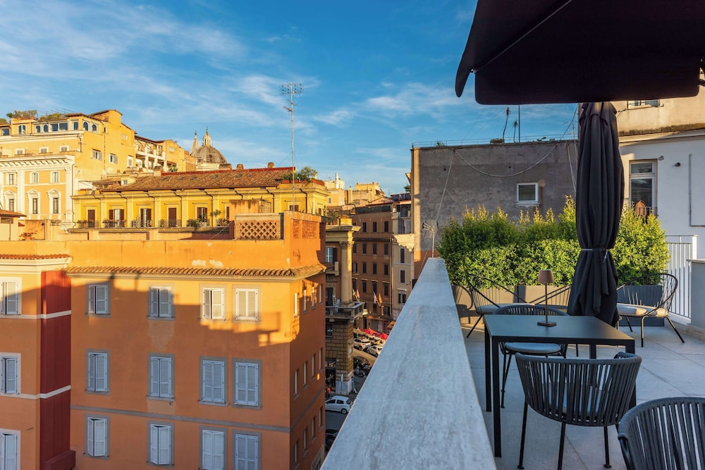 Hotel Raffaello, Sure Hotel Collection by Best Western — Attractions in the area in Rome, Lazio