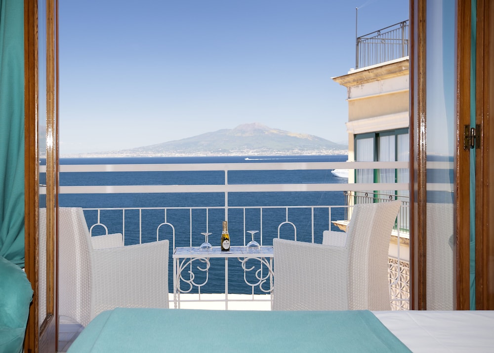 Hotel Regina Sorrento - zdjęcie 3